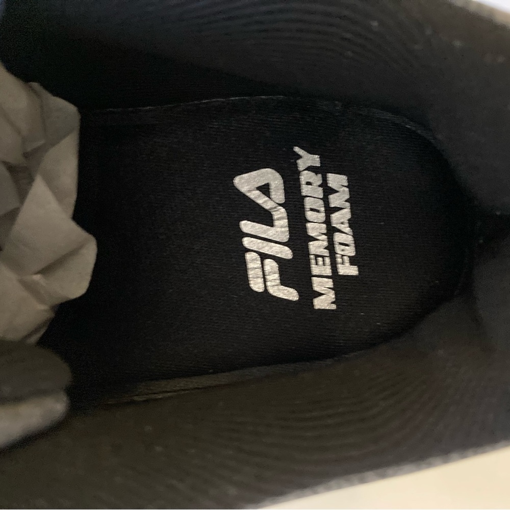New With Tags Fila Memory Trexan Size 9 - Picture 8 of 9